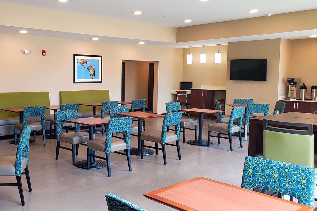 Comfort Inn & Suites Ames Near Isu Campus Nhà hàng bức ảnh